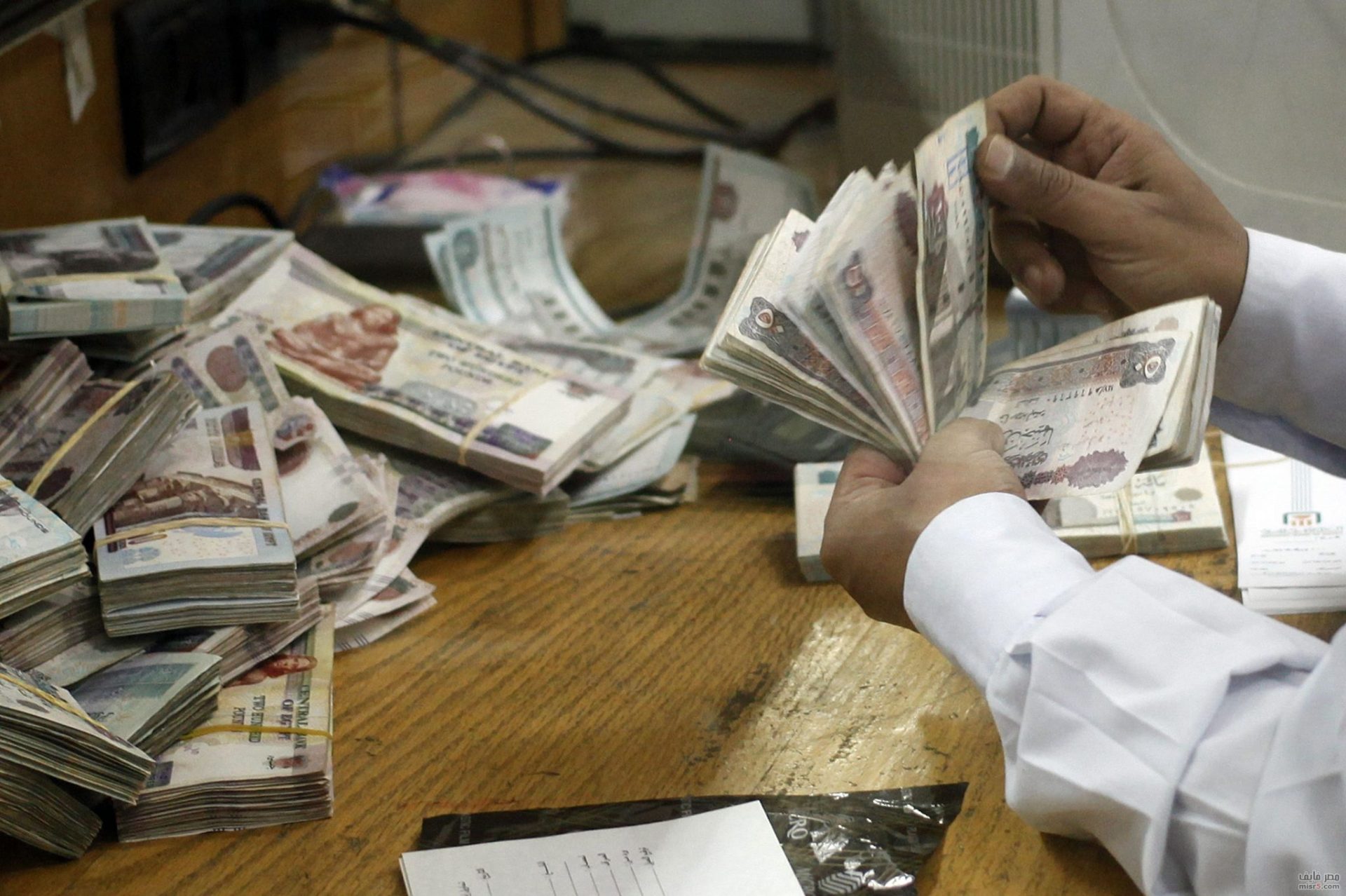 «المالية» تعلن مواعيد صرف مرتبات أكتوبر ونوفمبر وديسمبر