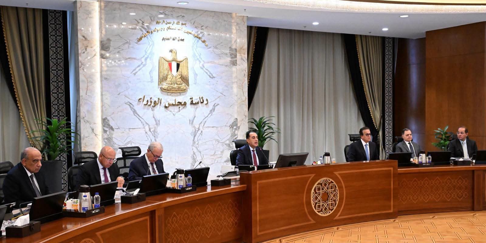 رئيس الوزراء: هدف مؤتمر أكتوبر الذي كلف به الرئيس الرد على تساؤلات الرأي العام