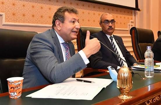 النائب طارق شكري