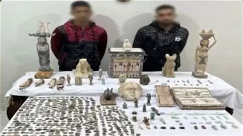 المتهمين