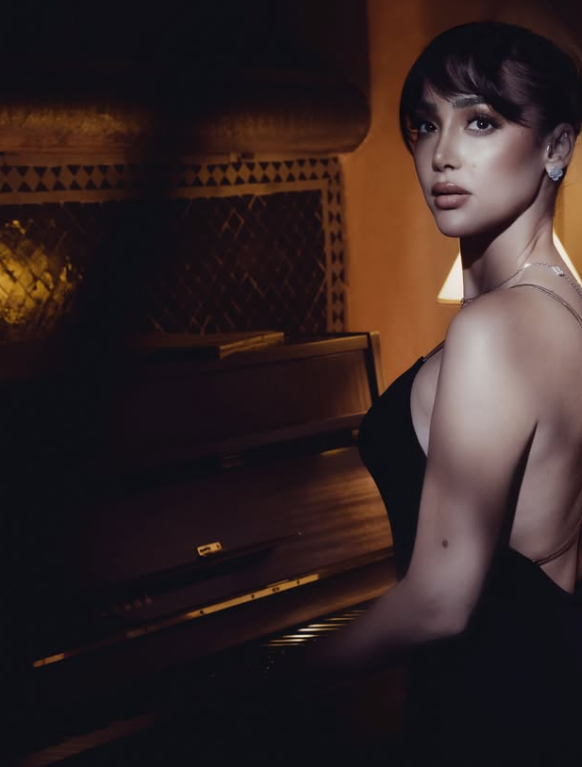 الفنانة بسمة بوسيل