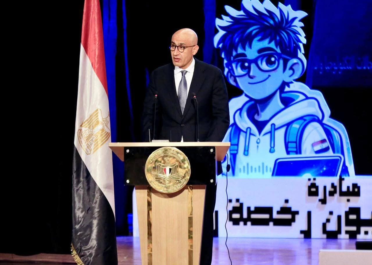 محمد عبد اللطيف وزير التربية والتعليم والتعليم الفني