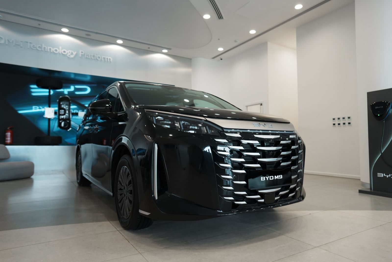BYD تعزز حضورها في مصر بإطلاق Sealion 5 و M9