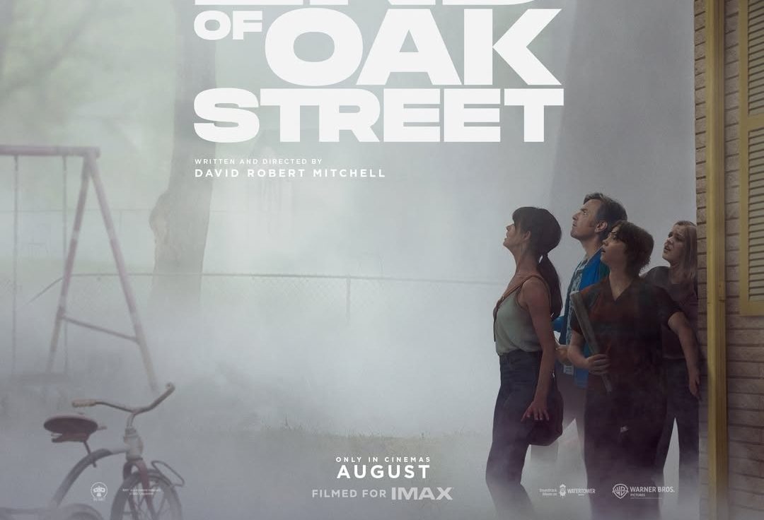طرح الإعلان والبوستر الرسمي لفيلم The End of Oak Street