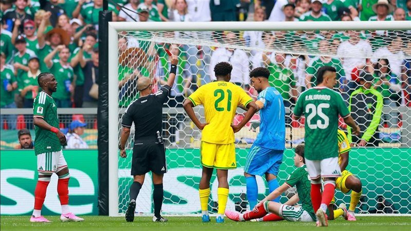 المكسيك وجنوب أفريقيا