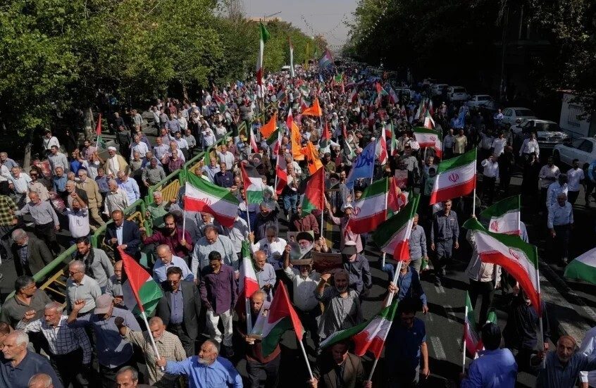 أحتجاجات فى طهران ومشهد