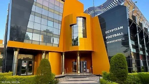 إتحاد الكرة يجري مقابلات دبلومة الرخصة A10 بمشاركة 45 مدرباً