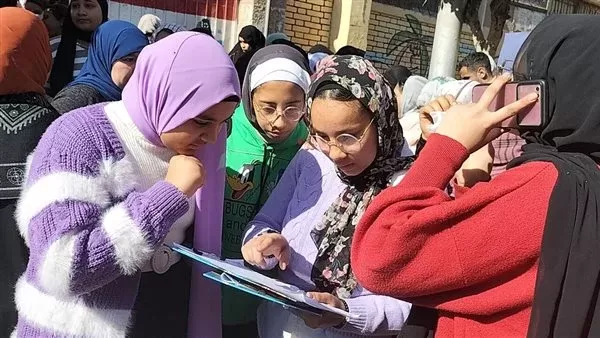 طلاب المرحله الإعدادية