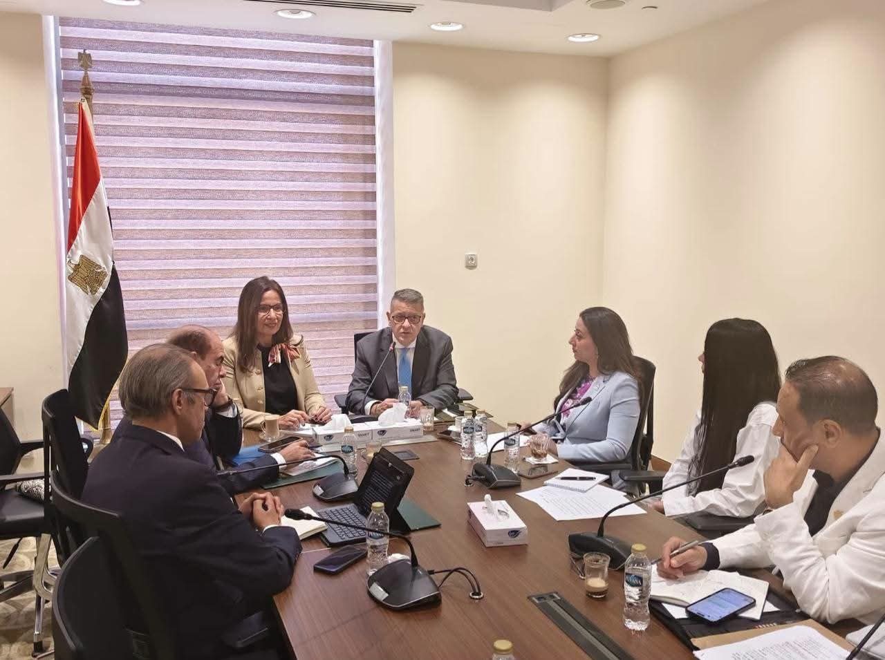 وزيرة الثقافة