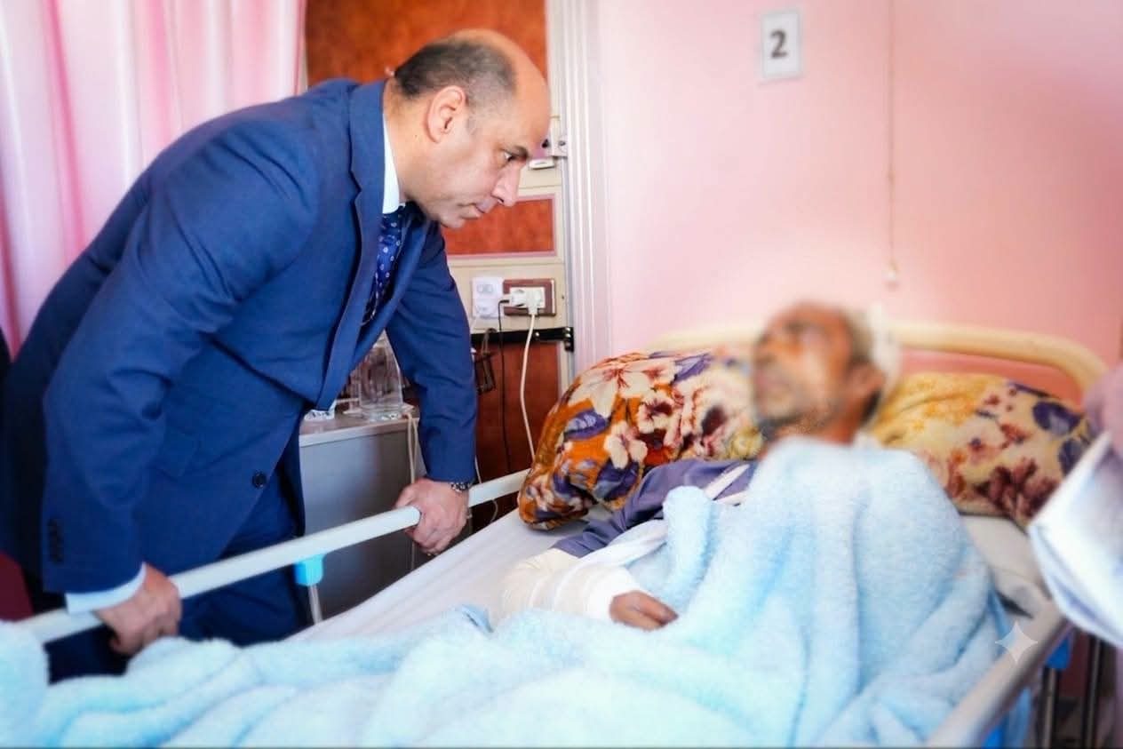 وزير العمل يزور مصابي العمالة غير المنتظمة ويوجه بتقديم أقصى درجات الرعاية
