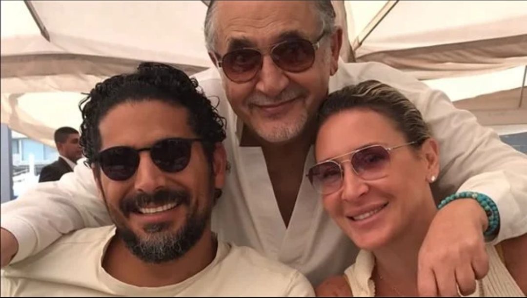رشا شيحة شقيقة «حلا وهنا» تنعى حماها: كنت السند والصديق