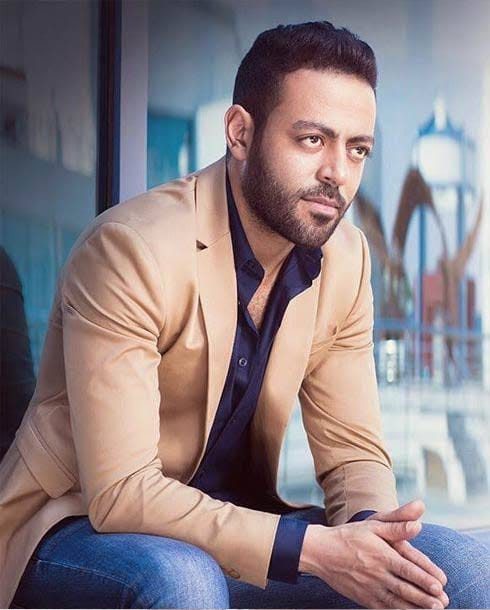 تامر عاشور
