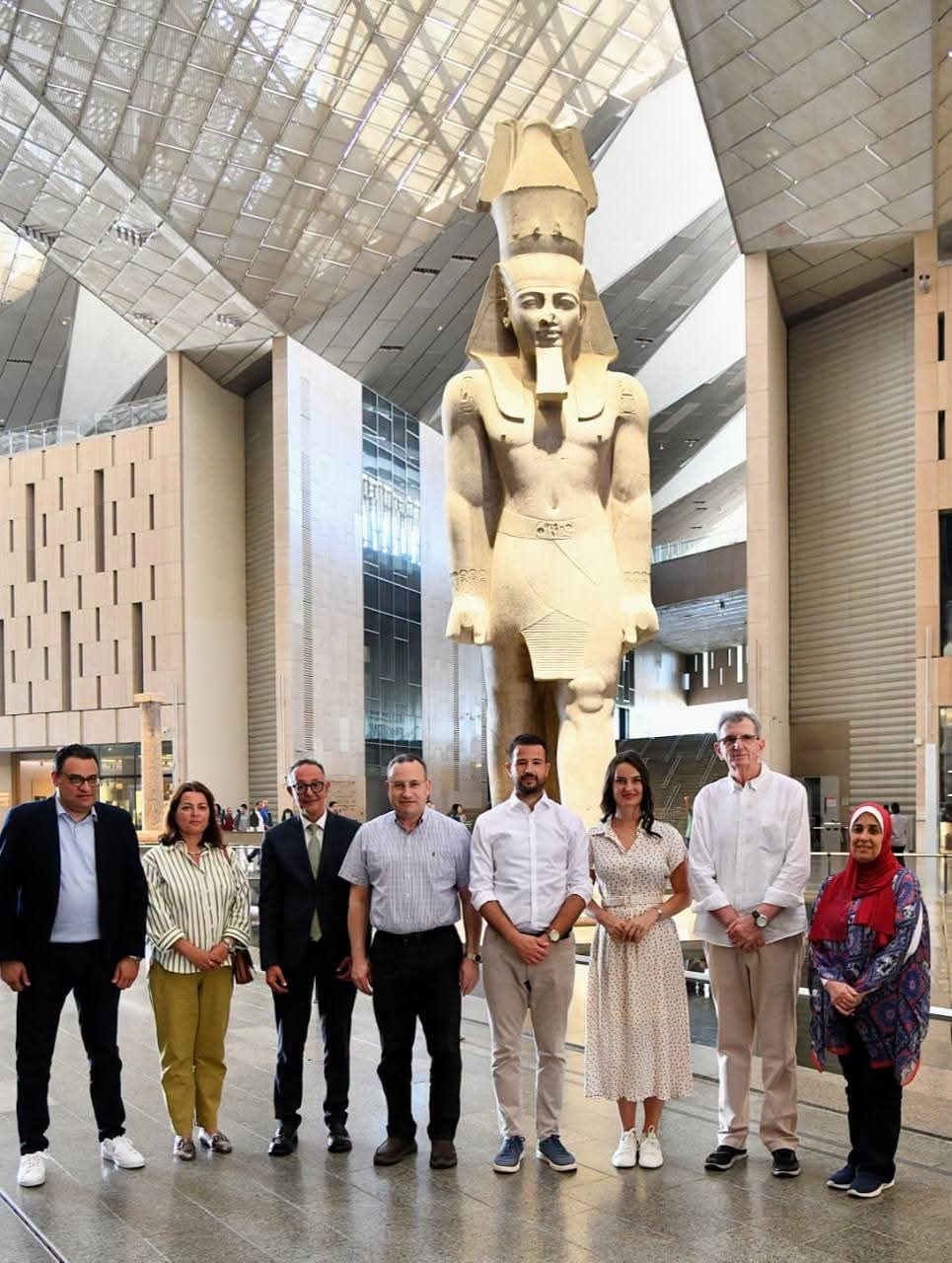 المتحف المصري الكبير