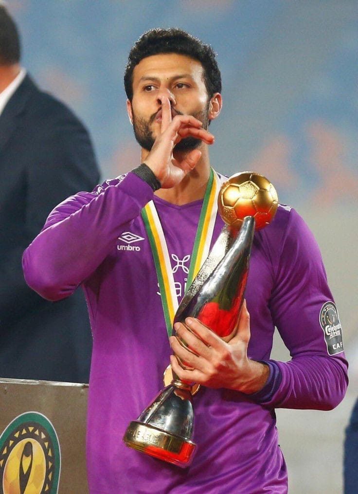 الفتح السعودي ينفي التفاوض مع محمد الشناوي ويؤكد: لا يوجد عرض رسمي