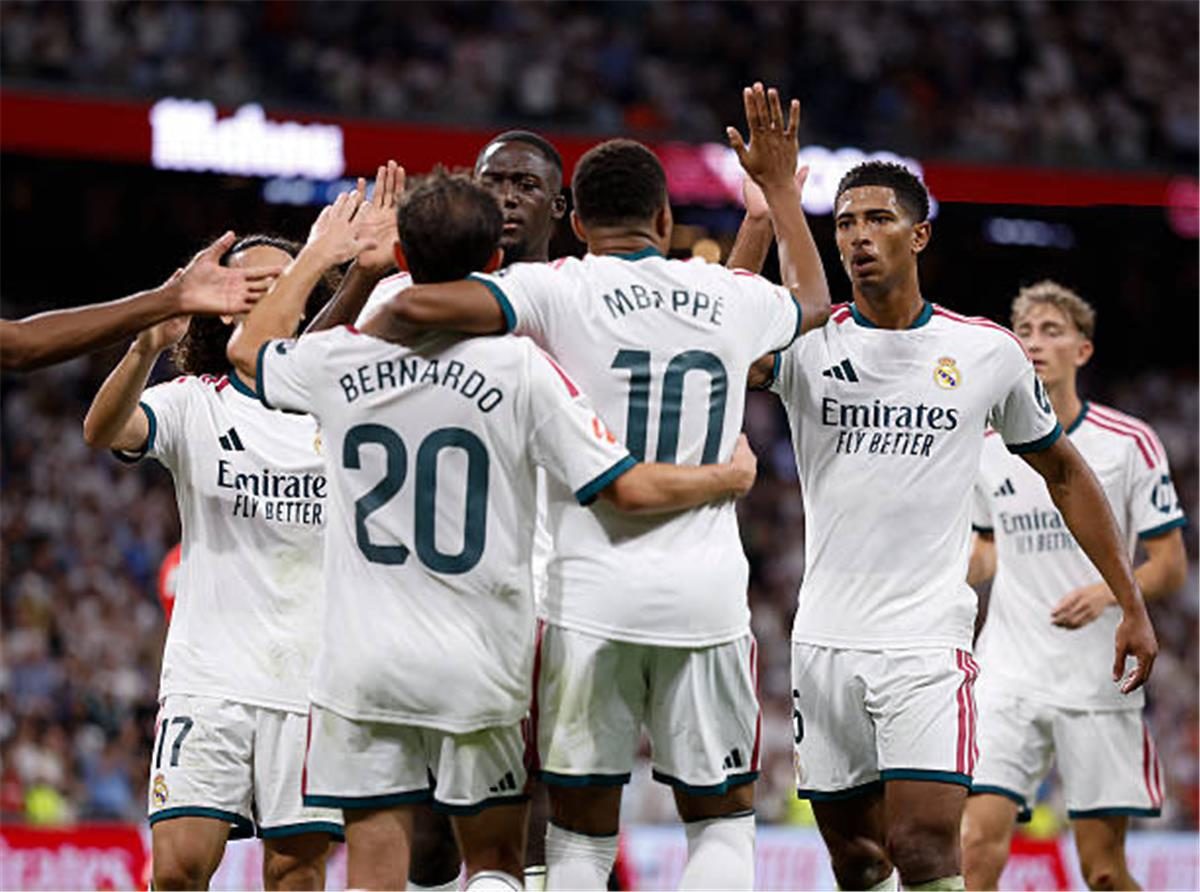 رباعية مدريدية.. الريال يكتسح مالاجا في الليجا