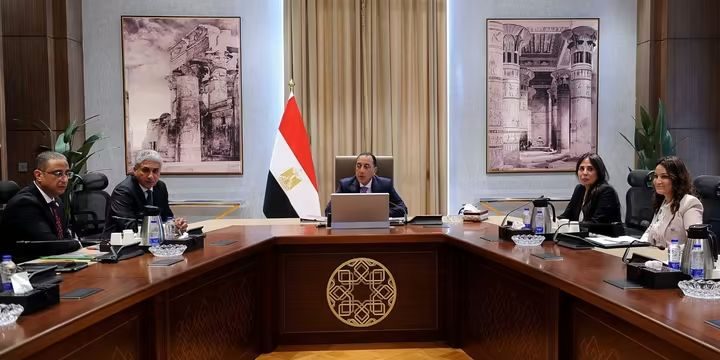 خلال الاجتماع