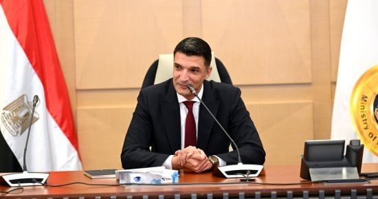 وزير الصناعة