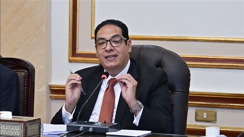 رئيس جامعة القاهرة