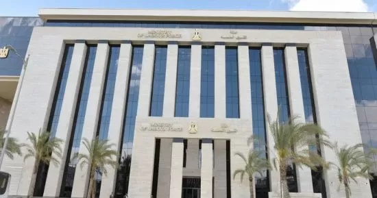 وزارة العمل: وظائف هندسية وفنية متخصصة بقطاع الصناعات الكهربائية بالقاهرة برواتب تصل لـ25 ألف جنيه