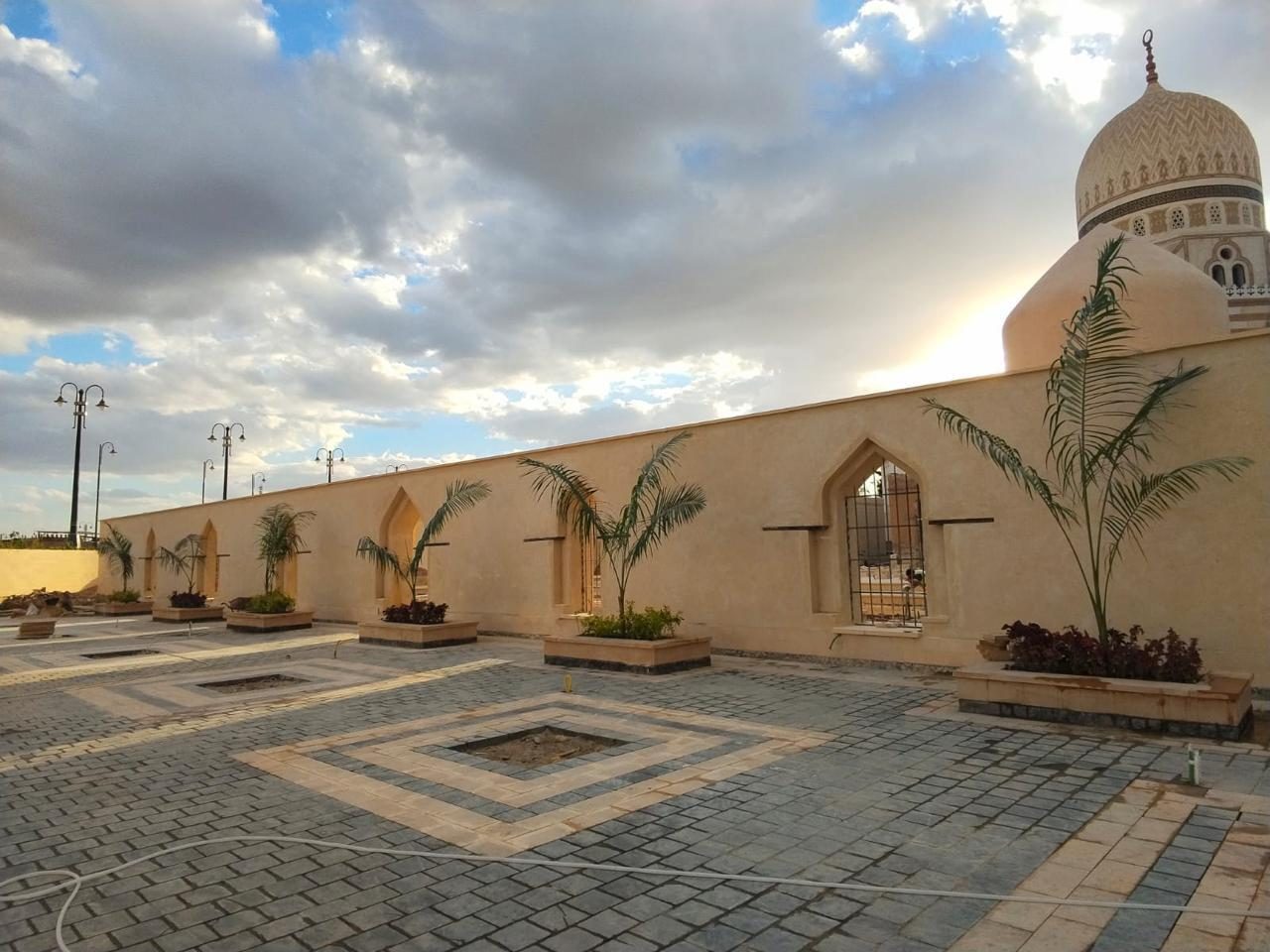 قريبًا..  الإنتهاء من أعمال ترميم وصيانة مقابر الخلفاء العباسيين والسور الأيوبى بمحافظة القاهرة