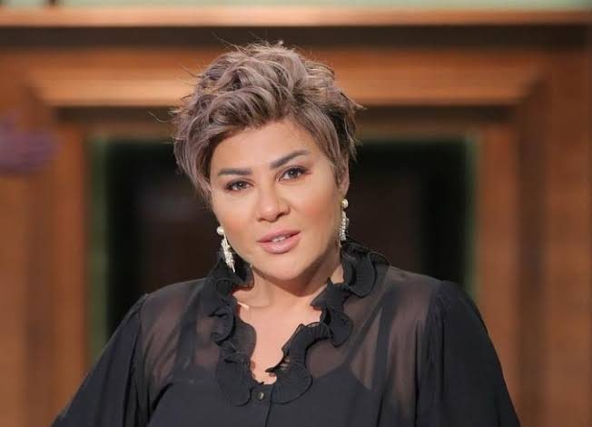 سهير جودة تمازح مفيدة شيحة: «محدش هيستحملك غيري».. ولا يوجد خلاف بيننا